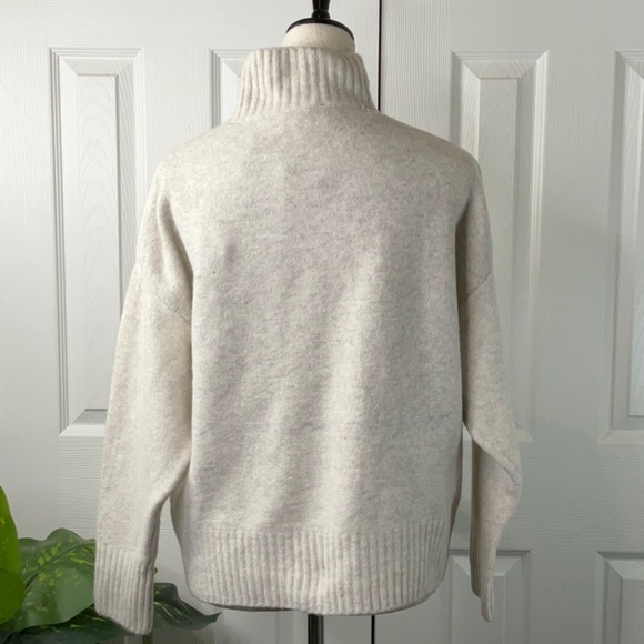 For The Republic Women’s Crew Sweater Wool Blend Size XS - Picture 8 of 12
